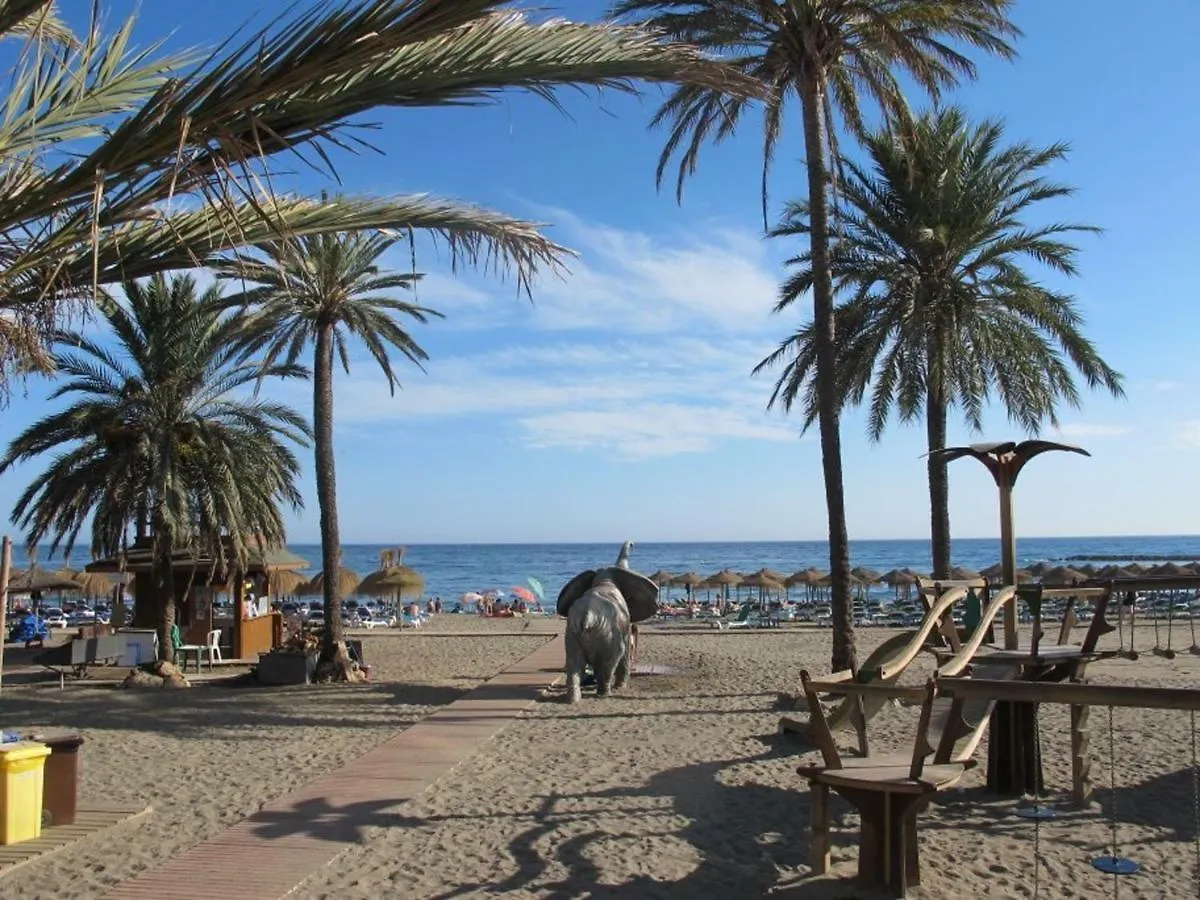Lägenhet First Line Beach Sea View Estepona